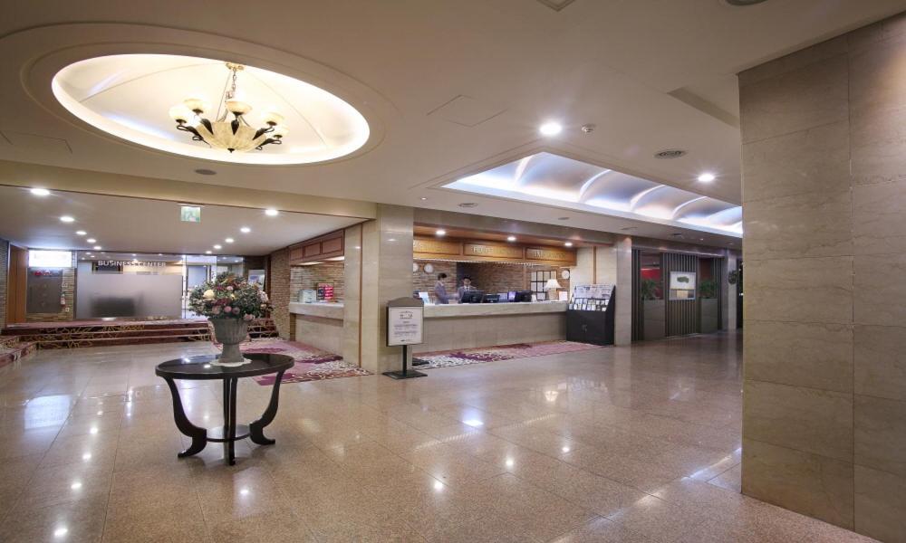 Admiral Hotel Geoje Exteriör bild